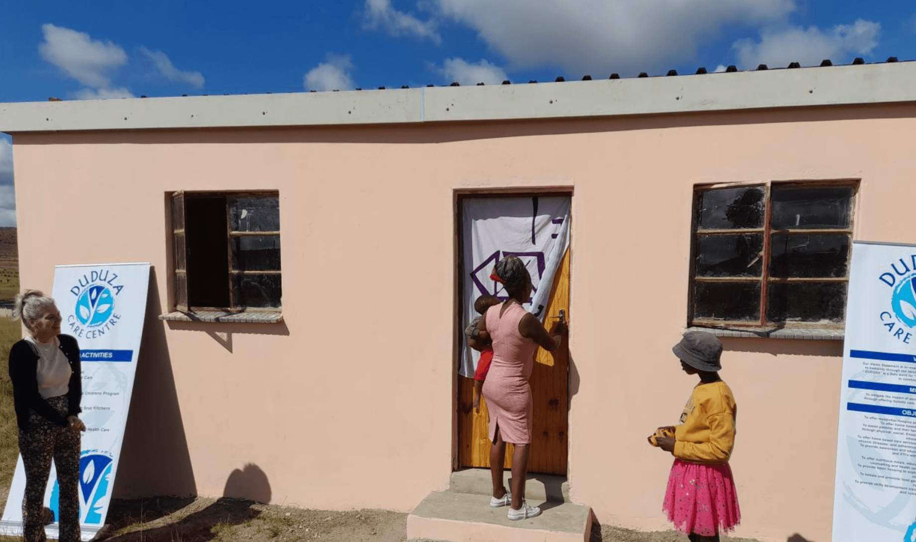 Chainels supports HomePlan to build house for South African family